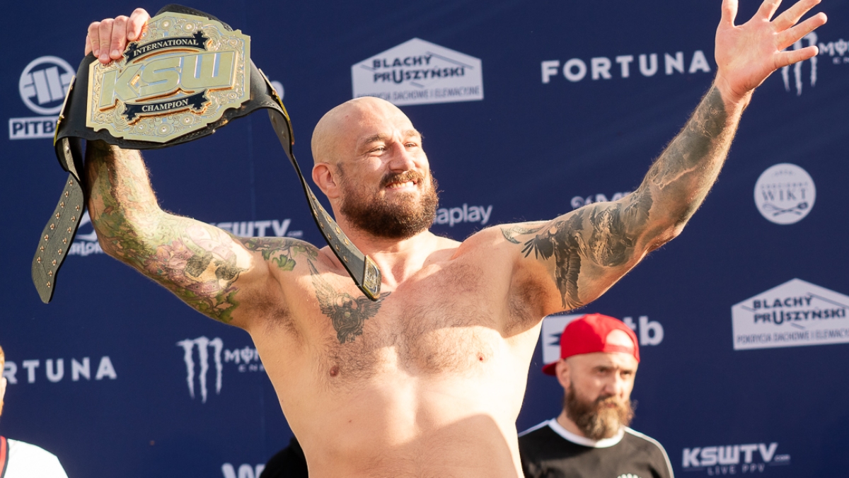 KSW 84 Phil De Fries chokes his way to ninth heavyweight title defense